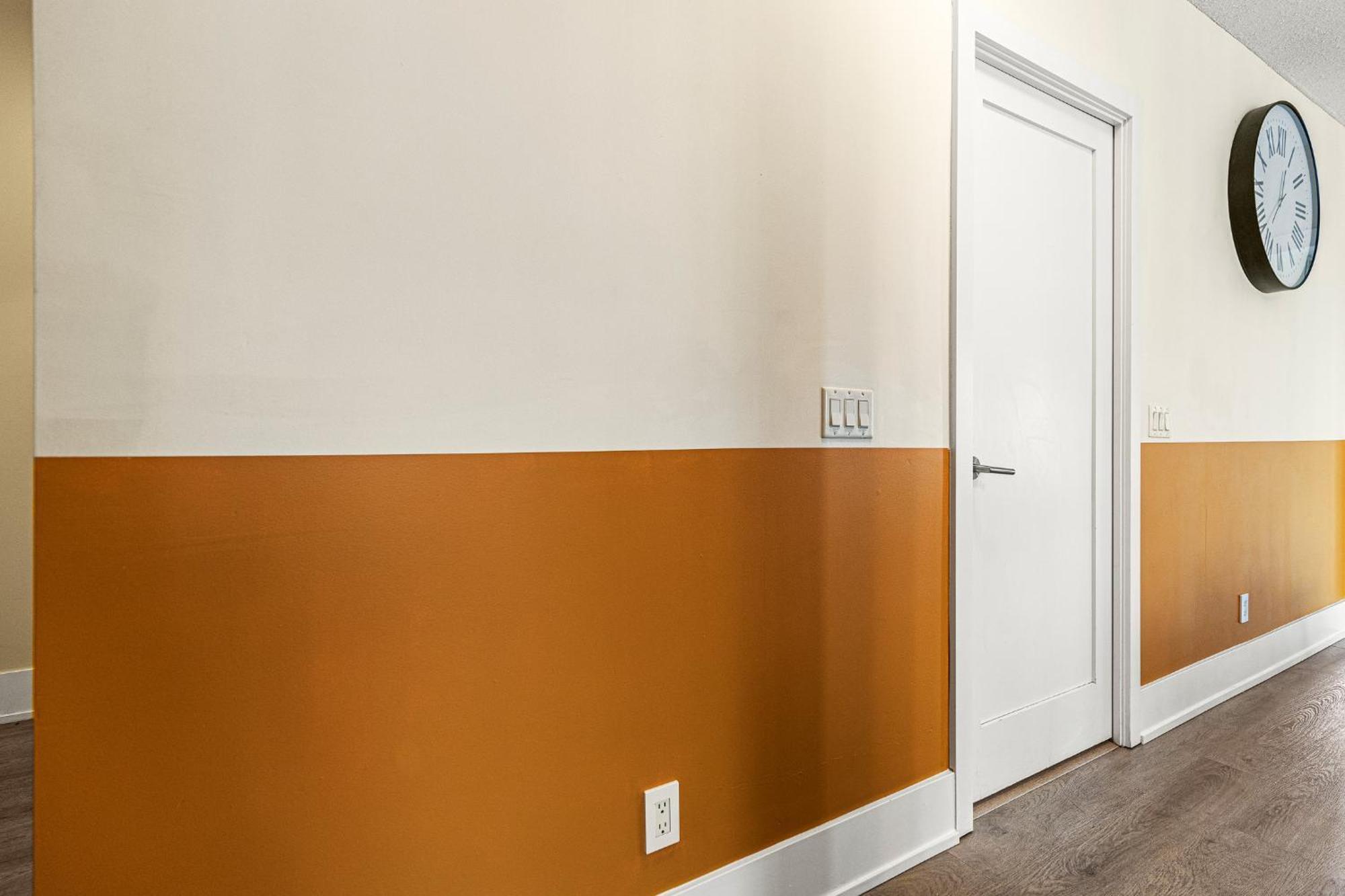 3 Bedroom Beside Cn Tower With Parking Downtown טורונטו מראה חיצוני תמונה